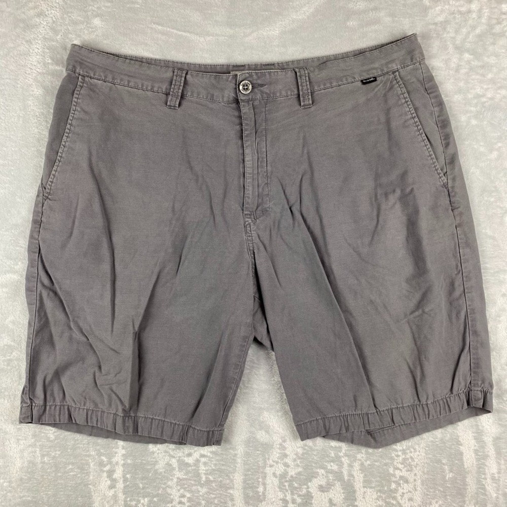 Travis Mathew Shorts Mens 38* Gray Golf Tencel Cotton Stretch Flat Front 10"